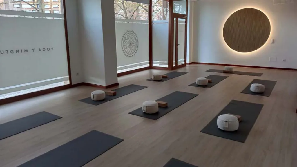 practica-yoga-en-Zaragoza